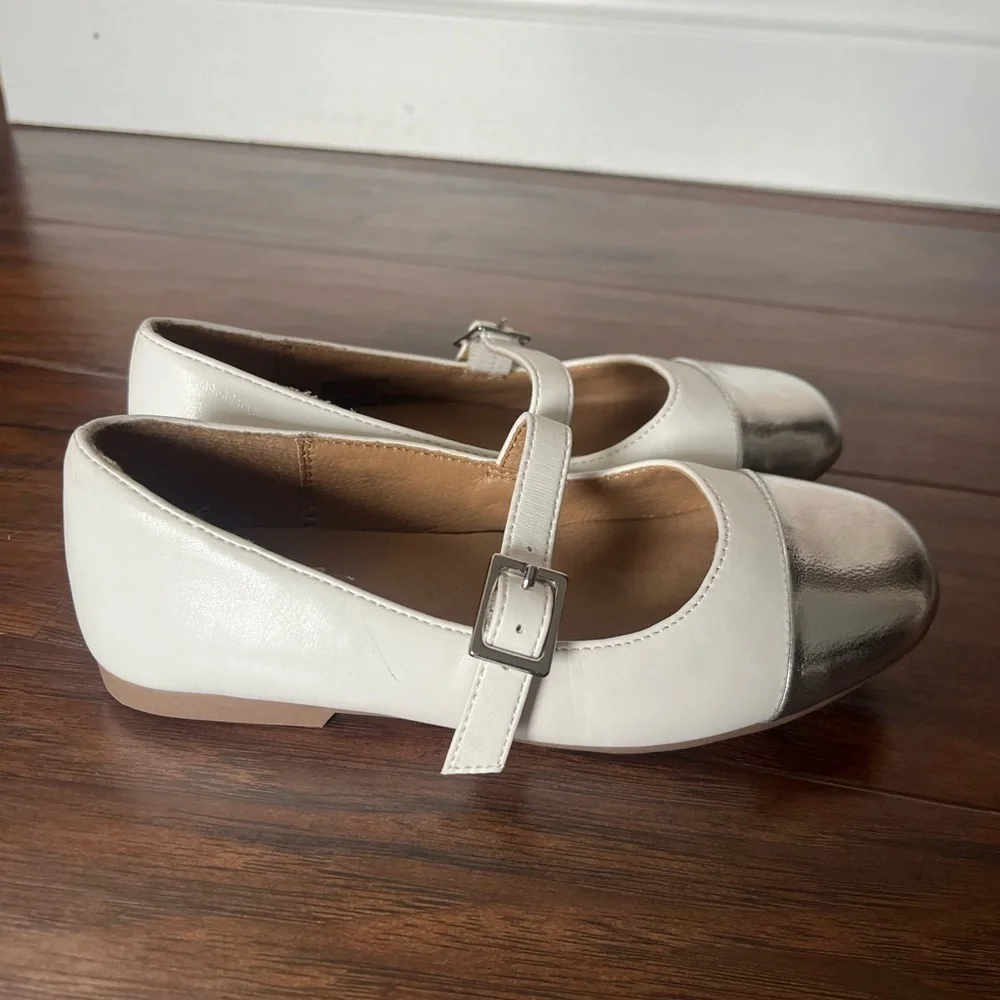 NWOT White and Silver Mary Jane Shoes by DV Dolce Vita-Size 11